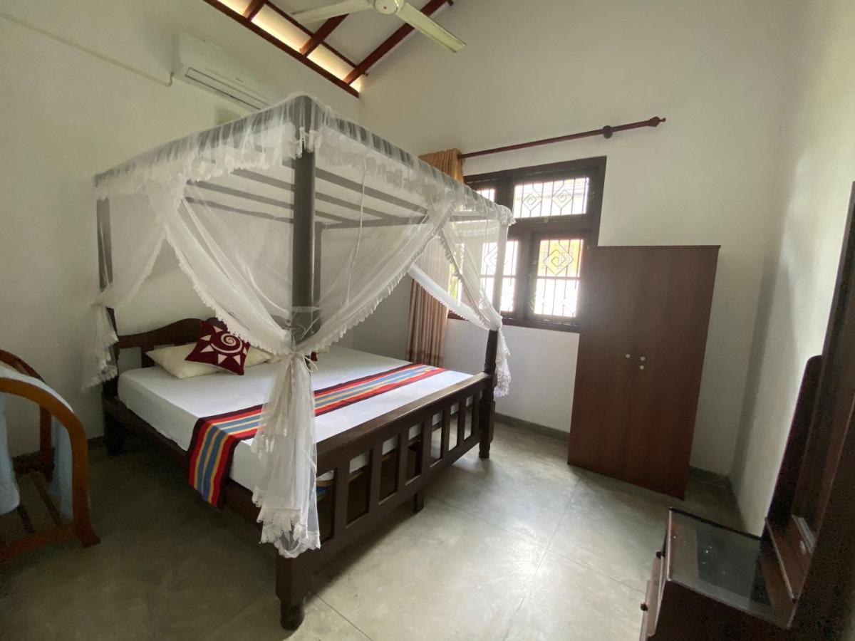 Villa Wedagedara Unawatuna Extérieur photo